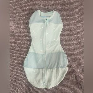 Happiest Baby Sleepea® 5-Second Baby Swaddle - Size S (5-12lb) NEVER USED